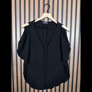ASTR The Label Blouse One Size Womens Black Cold Shoulder V Neck Tunic